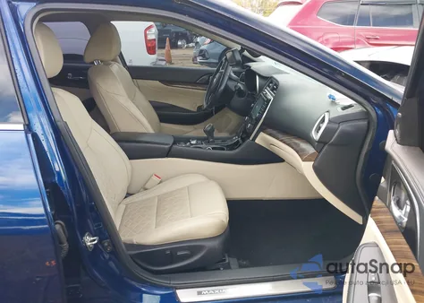 2018 Nissan Maxima 3.5 Platinum z USA, uszkodzony, nr VIN 1N4AA6APXJC387971